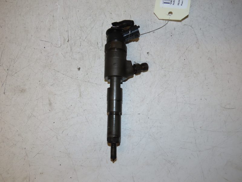 PEUGEOT-INJECTEUR 1