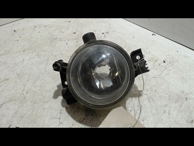 FORD-PHARE ANTIBROUILLARD AVG