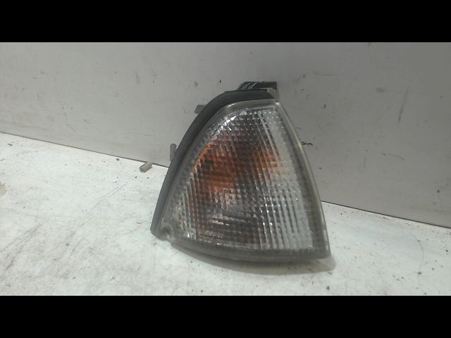 NISSAN-CLIGNOTANT D