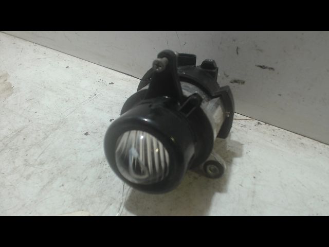 FIAT-PHARE ANTIBROUILLARD AVD