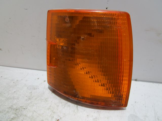 VOLKSWAGEN-CLIGNOTANT D