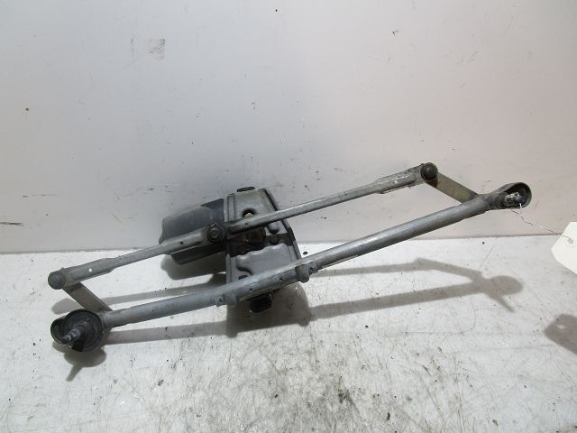 RENAULT-MOTEUR ESSUIE-GLACE AV