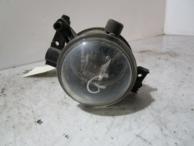 FORD-PHARE ANTIBROUILLARD AVG