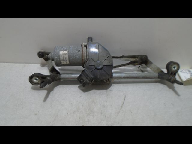 OPEL-MOTEUR ESSUIE-GLACE AV