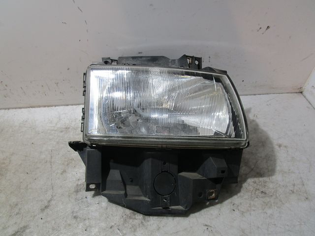 VOLKSWAGEN-PHARE D