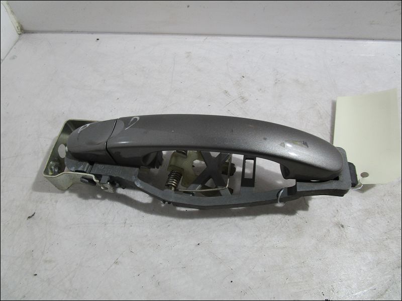 VOLKSWAGEN-POIGNEE EXT PORTE AVD