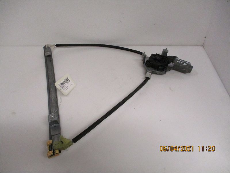 RENAULT-MECANISME+MOTEUR LEVE-GLACE AVD