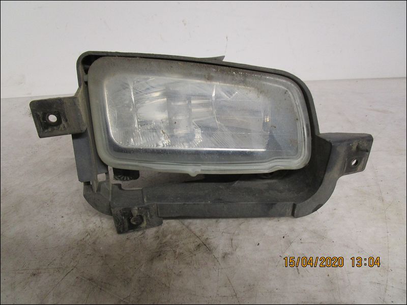 FORD-PHARE ANTIBROUILLARD AVD
