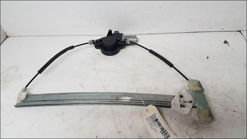MAZDA-MECANISME+MOTEUR LEVE-GLACE AVG