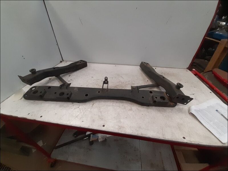 NISSAN-TRAVERSE INF ARMATURE AV