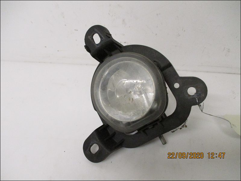 ALFA ROMEO-PHARE ANTIBROUILLARD AVG