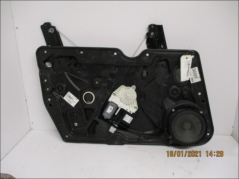 VOLKSWAGEN-MECANISME+MOTEUR LEVE-GLACE ARG