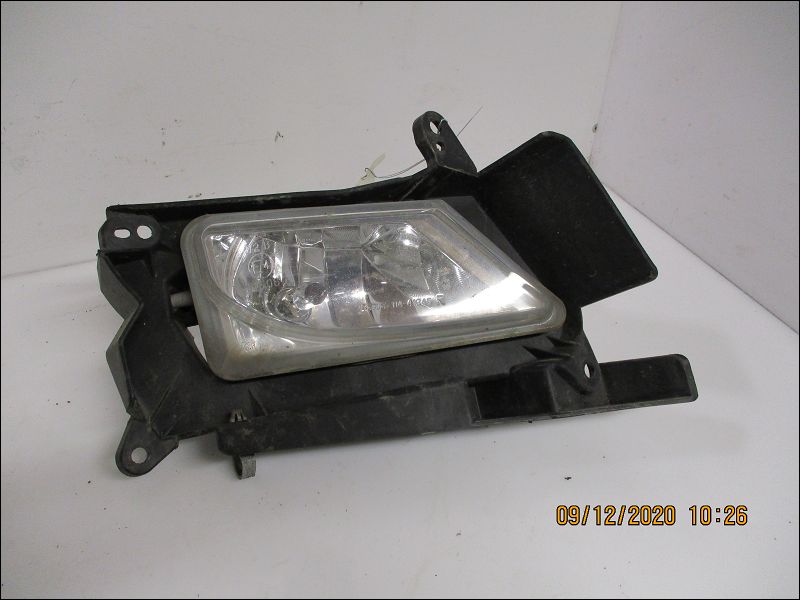 MAZDA-PHARE ANTIBROUILLARD AVD