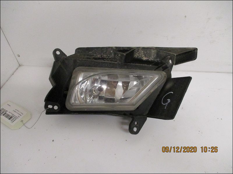MAZDA-PHARE ANTIBROUILLARD AVG