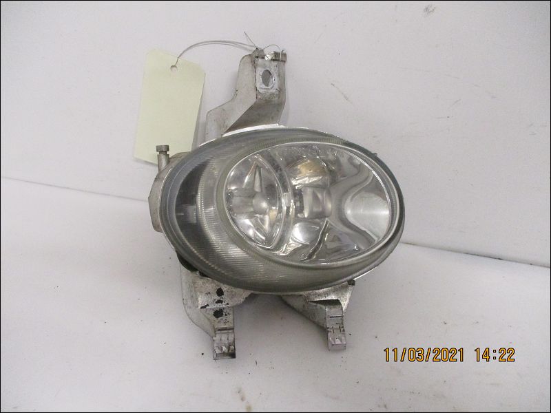 PEUGEOT-PHARE ANTIBROUILLARD AVD