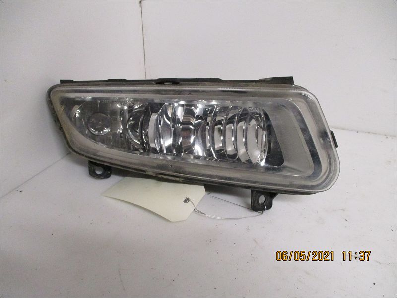 VOLKSWAGEN-PHARE ANTIBROUILLARD AVD