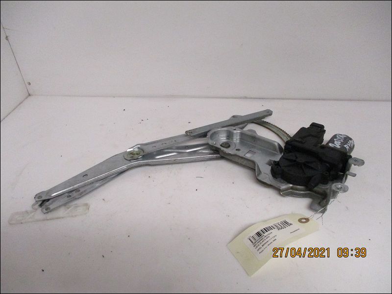 OPEL-MECANISME+MOTEUR LEVE-GLACE AVD