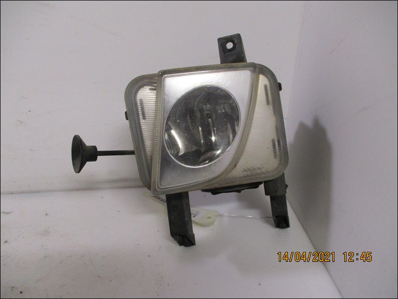OPEL-PHARE ANTIBROUILLARD AVG