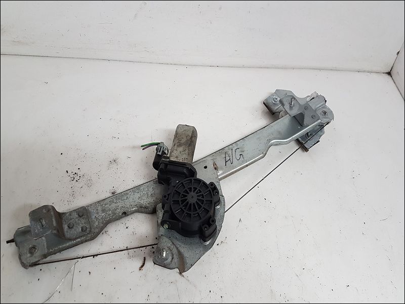 DACIA-MECANISME+MOTEUR LEVE-GLACE AVG