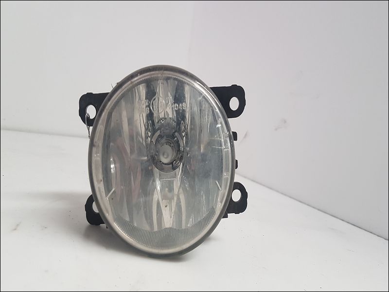 DACIA-PHARE ANTIBROUILLARD AVD