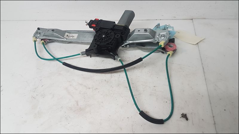 OPEL-MECANISME+MOTEUR LEVE-GLACE AVD