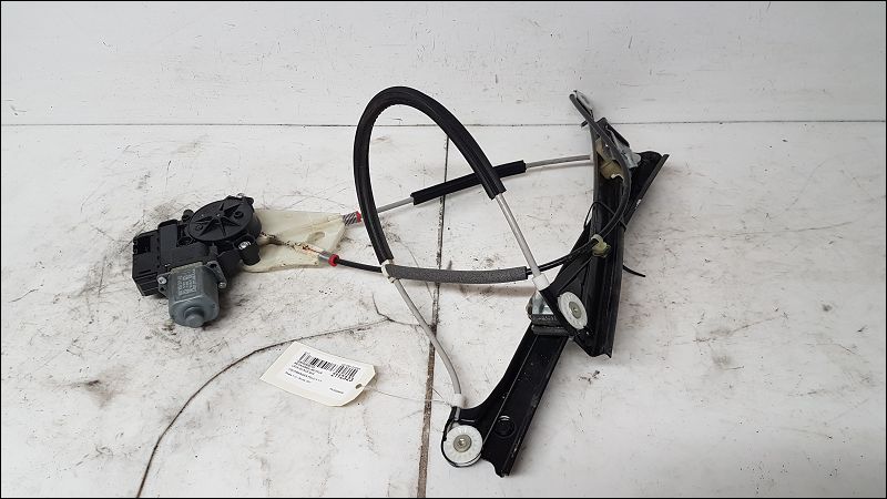 VOLKSWAGEN-MECANISME+MOTEUR LEVE-GLACE AVG