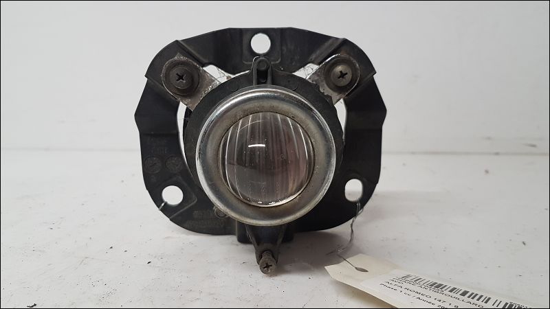 ALFA ROMEO-PHARE ANTIBROUILLARD AVD