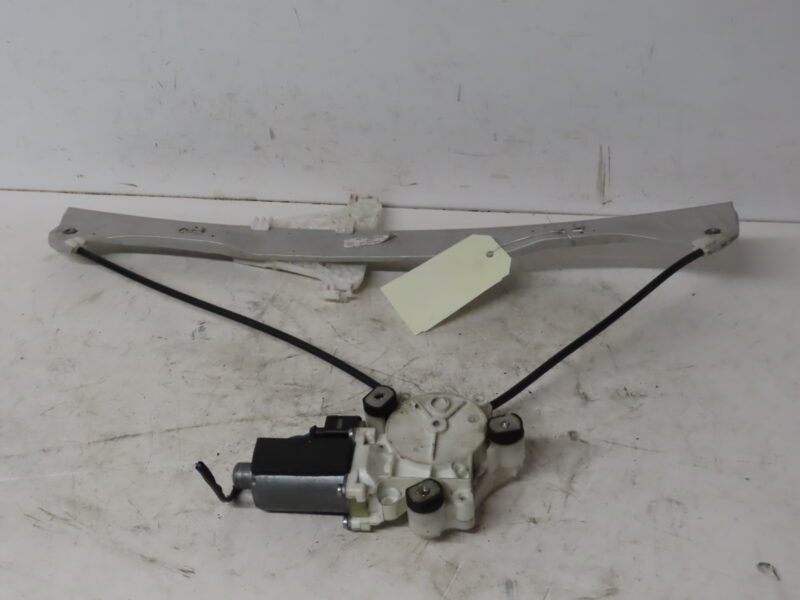 VOLKSWAGEN-MECANISME+MOTEUR LEVE-GLACE AVG