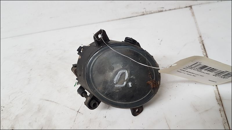 FORD-PHARE ANTIBROUILLARD AVD