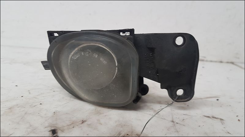 AUDI-PHARE ANTIBROUILLARD AVD