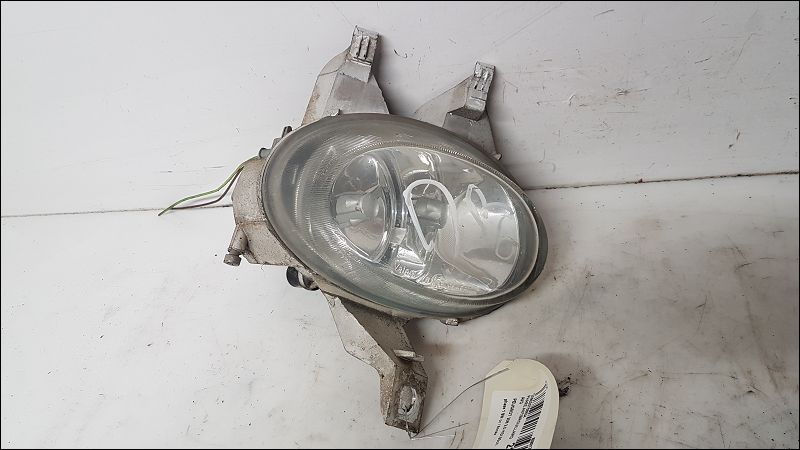 PEUGEOT-PHARE ANTIBROUILLARD AVD