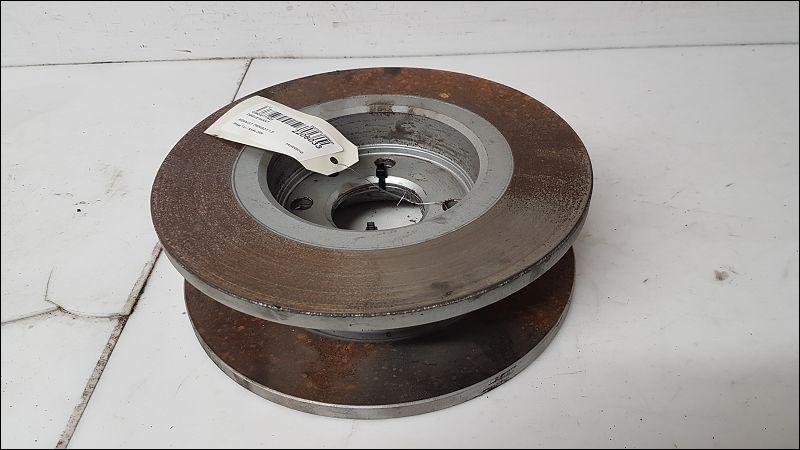 RENAULT-DISQUE AVANT