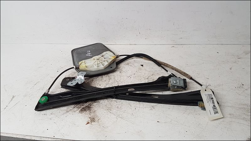 VOLKSWAGEN-MECANISME+MOTEUR LEVE-GLACE AVD