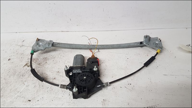 PEUGEOT-MECANISME+MOTEUR LEVE-GLACE AVG