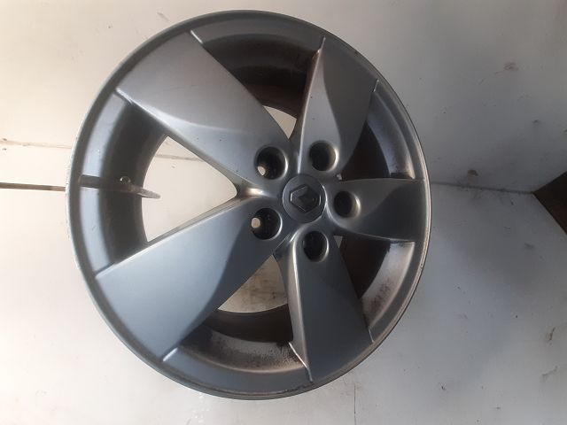 RENAULT-JANTE ALUMINIUM 2