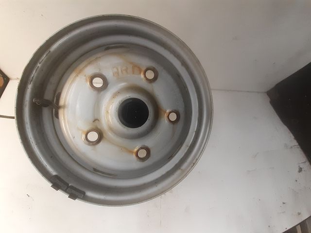 RENAULT-JANTE TOLE 3