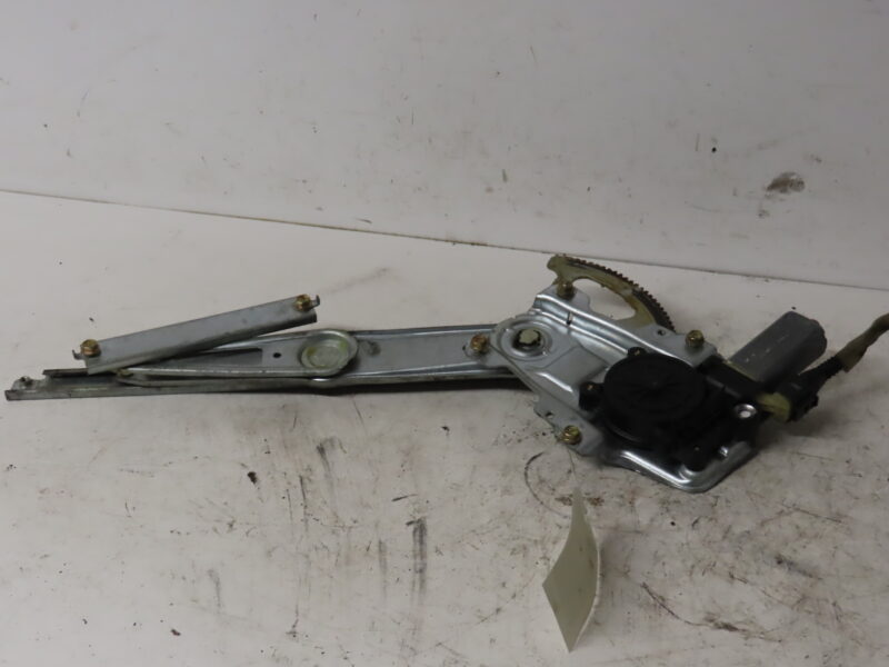 TOYOTA-MECANISME+MOTEUR LEVE-GLACE AVG