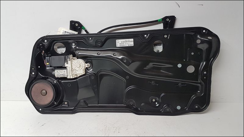 VOLKSWAGEN-MECANISME+MOTEUR LEVE-GLACE AVD
