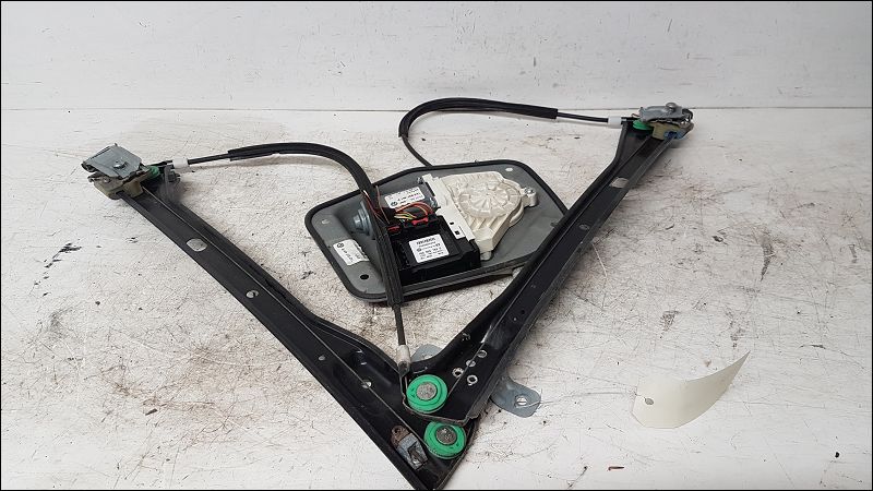VOLKSWAGEN-MECANISME+MOTEUR LEVE-GLACE AVG