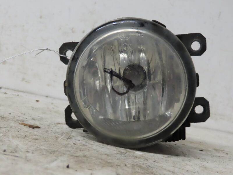 FIAT-PHARE ANTIBROUILLARD AVD