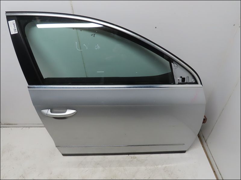 VOLKSWAGEN-PORTE AVD