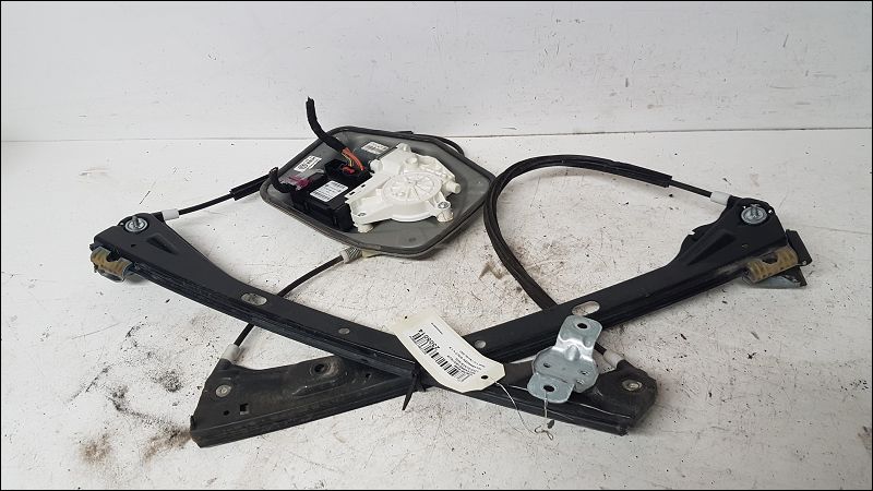 VOLKSWAGEN-MECANISME+MOTEUR LEVE-GLACE AVG