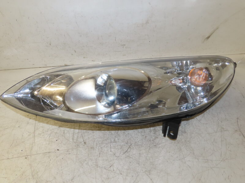 PEUGEOT-PHARE G