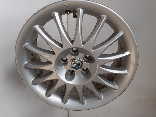 ALFA ROMEO-JANTE ALUMINIUM 4
