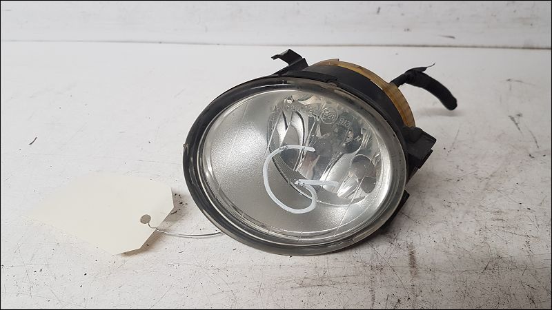 FORD-PHARE ANTIBROUILLARD AVG