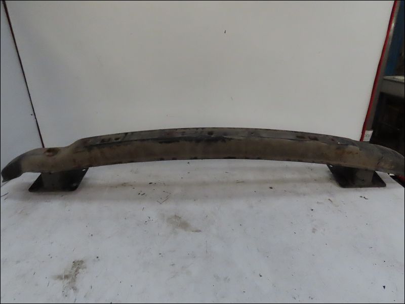 VOLKSWAGEN-RENFORT PARE-CHOC AR