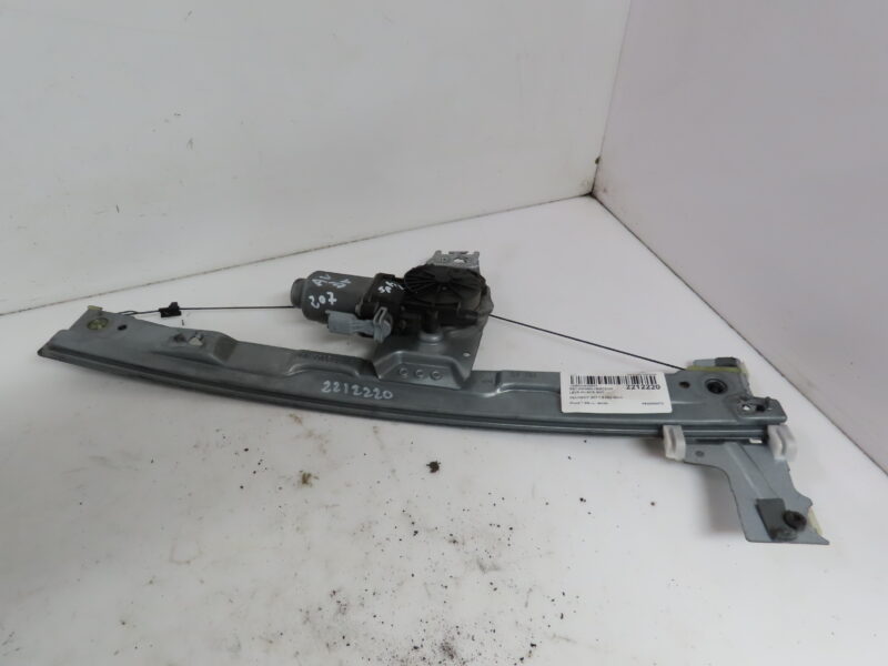 PEUGEOT-MECANISME+MOTEUR LEVE-GLACE AVD