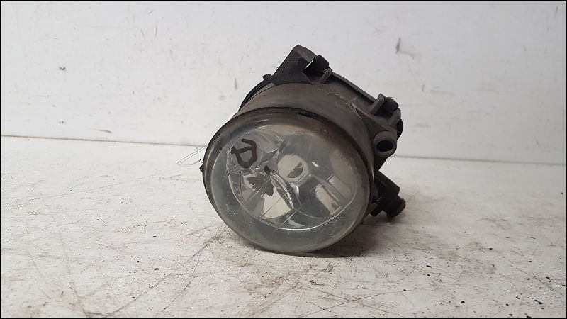 VOLKSWAGEN-PHARE ANTIBROUILLARD AVD