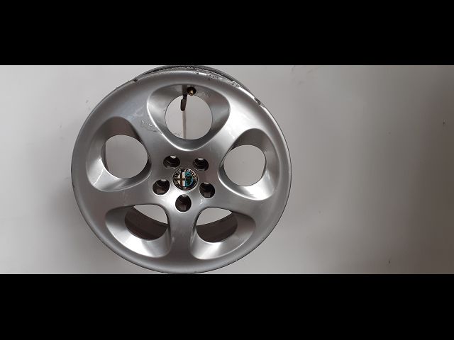 ALFA ROMEO-JANTE ALUMINIUM 4