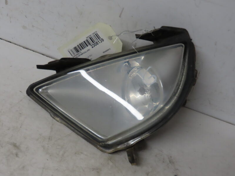 FORD-PHARE ANTIBROUILLARD AVG